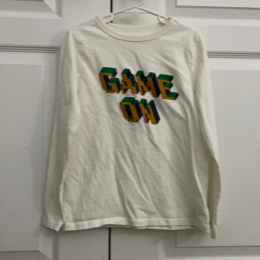 WHITE LONG SLEEVE GAME ON TEE
